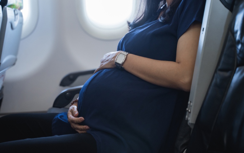 is it safe to walk through metal detectors pregnant